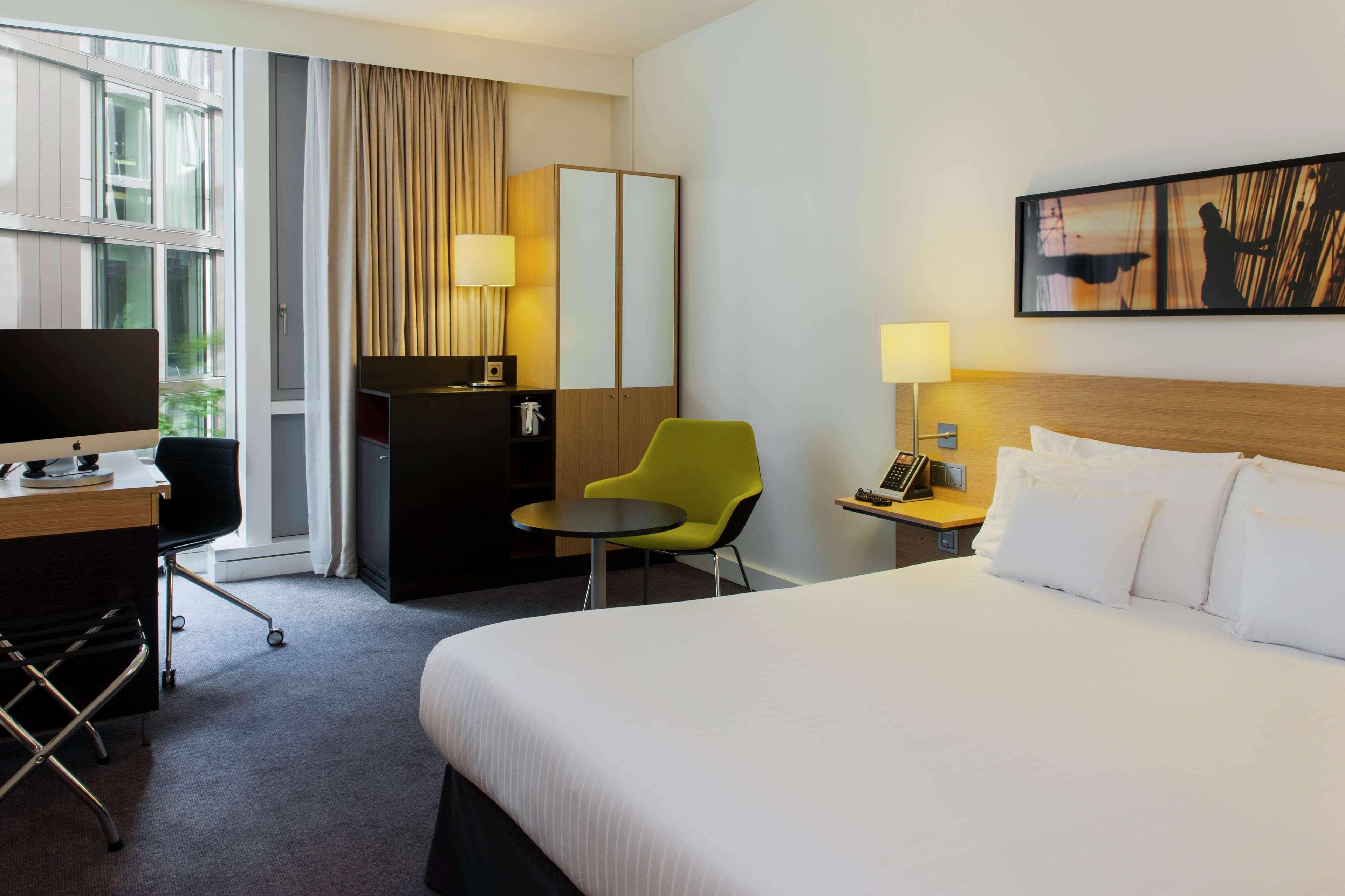 Doubletree By Hilton Amsterdam Centraal Station Hotell Rom bilde